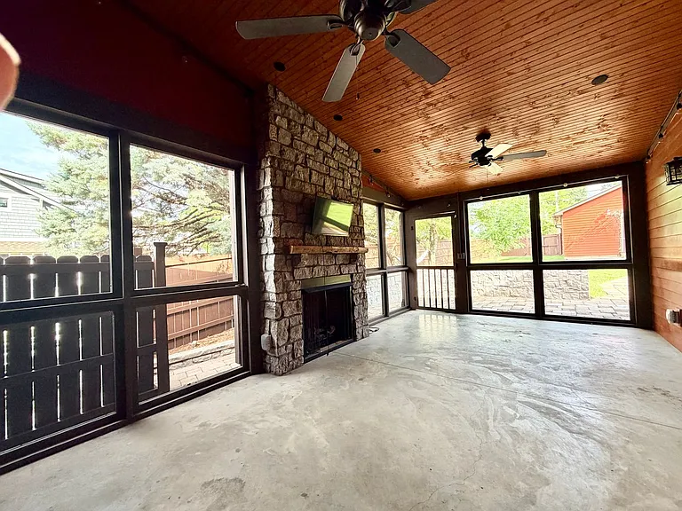801 Shelby Ave — Photo 44
