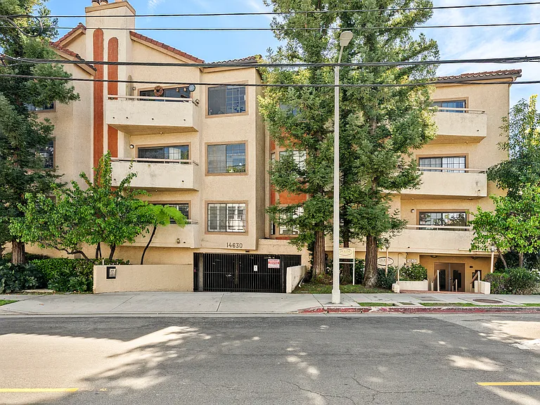 14630 Dickens St #108 — Photo 2