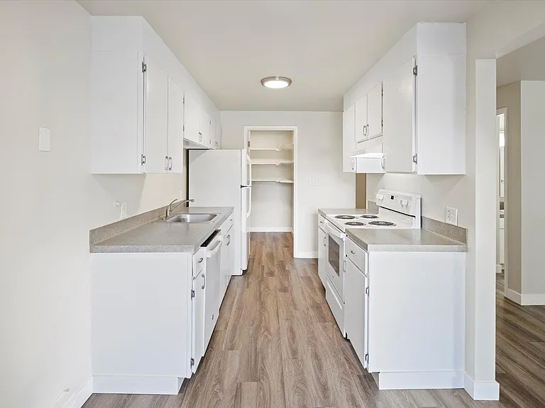18113 96th Ave NE — Photo 14