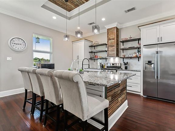 5th image of 3717 Lena Dr