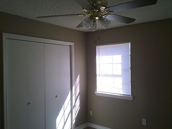 Small Bedroom 2nd View
