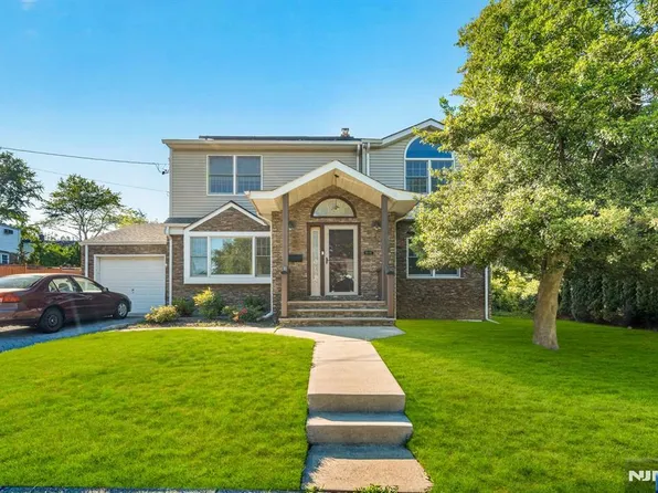 30-07 Gentner Rd, Fair Lawn, NJ 07410