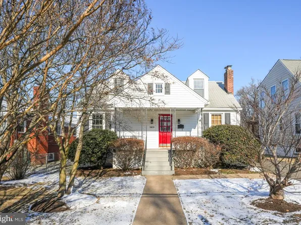 3829 9th St S, Arlington, VA 22204