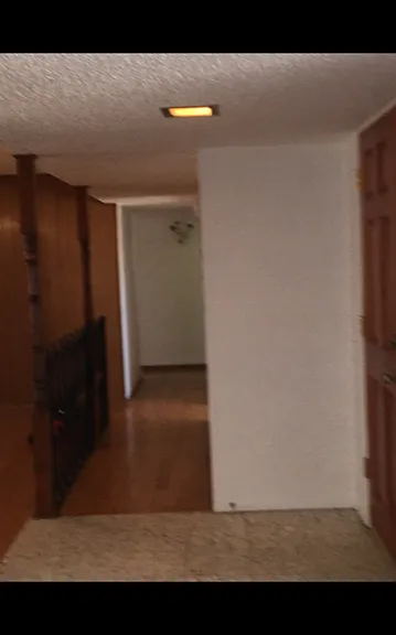 10420 Leewood Dr — Photo 3
