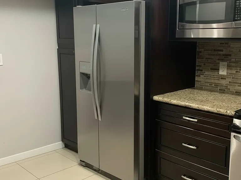 6847 Haskell Ave #1 — Photo 6