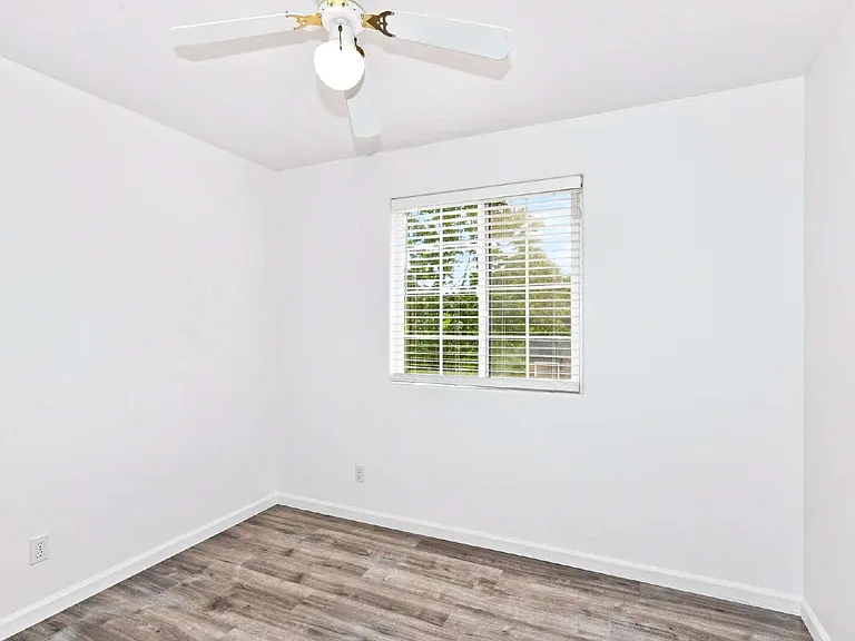 15679 170th Dr SE — Photo 14