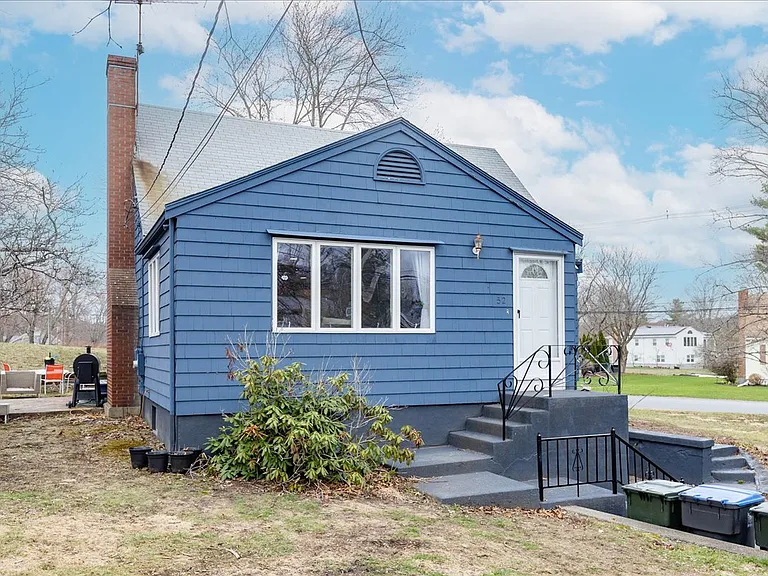 52 Albemarle Ave — Photo 5