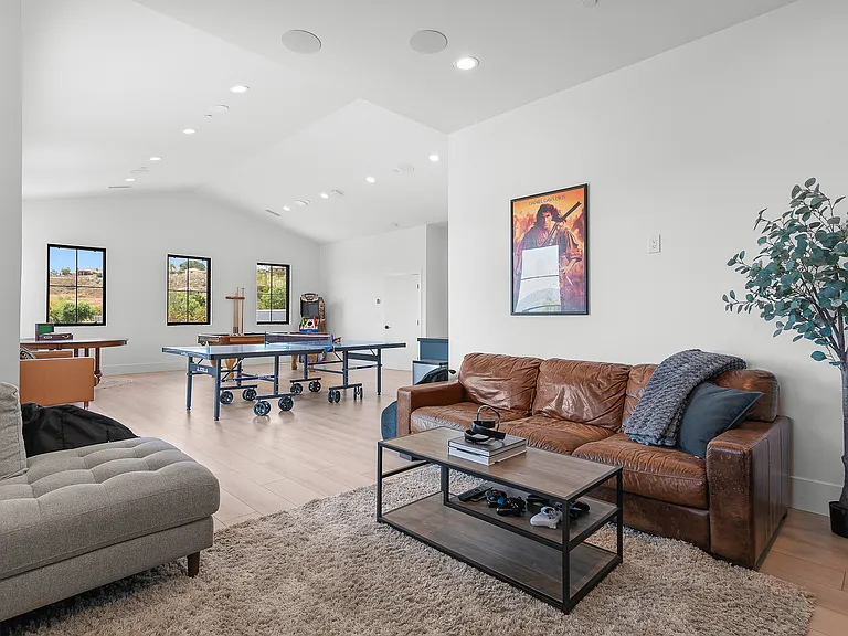 9817 Lorraine Ridge Trl — Photo 39