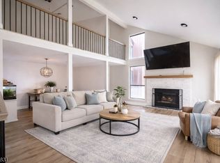 25 Bloomingdale Dr #2C, Hillsborough, NJ