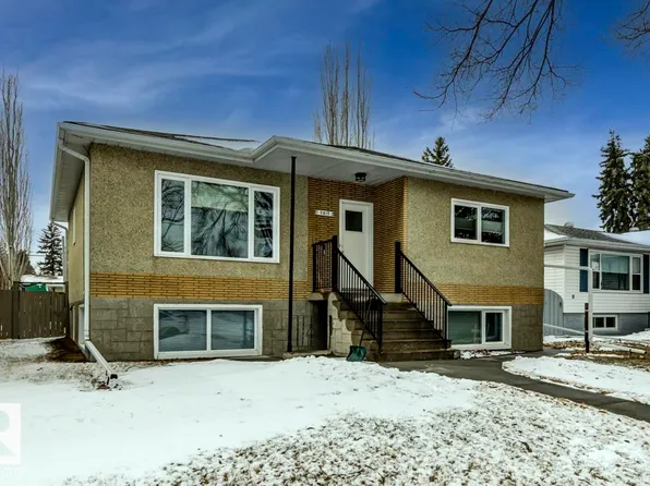 9819 67th Ave NW, Edmonton, AB T6E 0P3