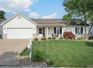 2607 Riley Paul Ct, O'Fallon, MO 63368