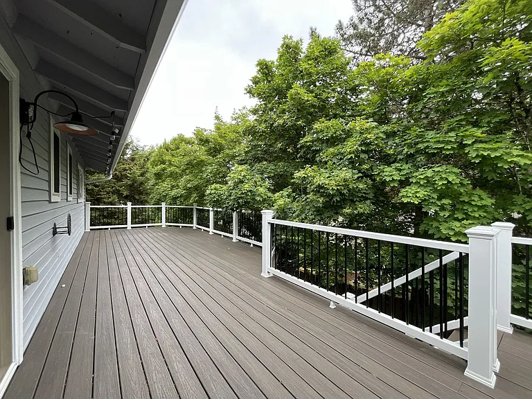 17688 NW Dogwood Ct — Photo 45