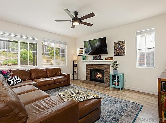 4th image of 1058 Bells Dr