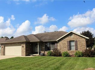 1905 S Ohare Blvd, Yorktown, IN 47396