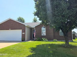 830 S Central St, Centralia, MO 65240