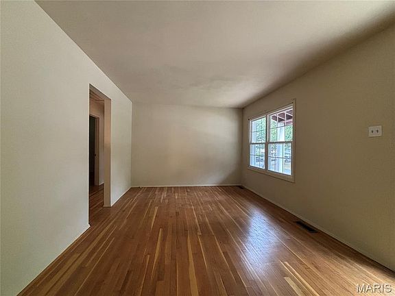 5th image of 10719 Trask Dr