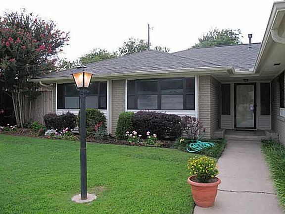 2nd image of 9813 N Essex Ave
