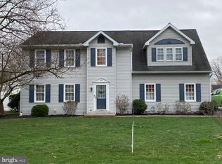 48 Valerie Dr, Elizabethtown, PA 17022