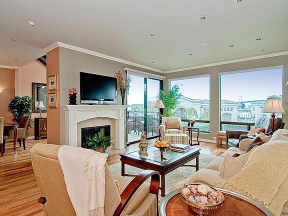 4th image of 550 Davis St Unit 25