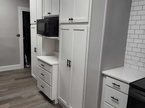 226 E 16th Ave, Columbus, OH 43201