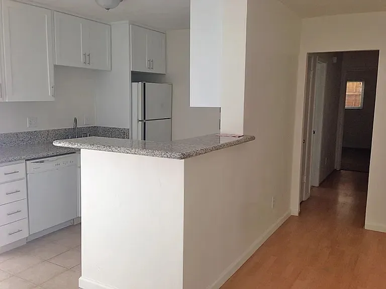 3975 Arizona St — Photo 14