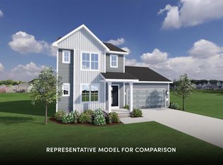 1251 Arrowood CIRCLE WEST West, Oconomowoc, WI 53066