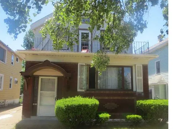41 Erskine Ave, Buffalo, NY 14215
