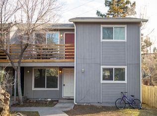 2050 NW Deschutes Pl APT 3, Bend, OR 97703