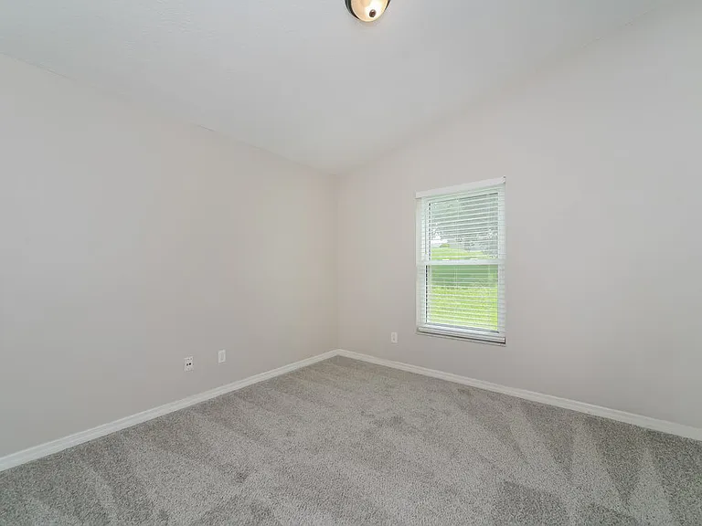 1323 Hillview Dr — Photo 13