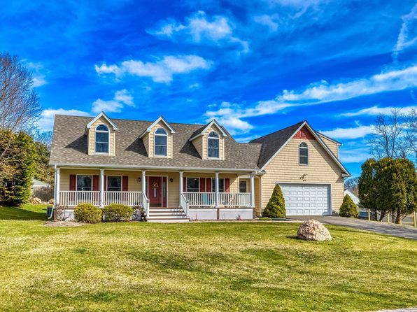 Mattituck Real Estate Mattituck Ny Homes For Sale Zillow