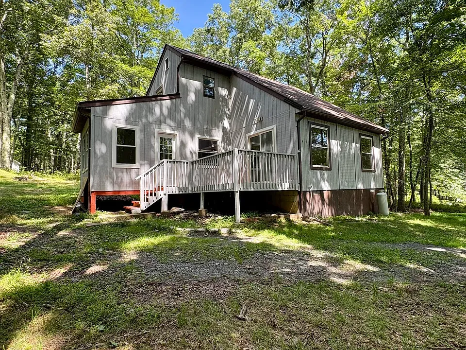 142 Doe Loop