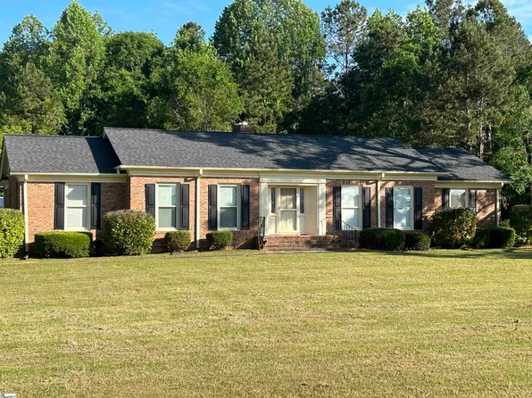 3414 W 72nd Hwy, Clinton, SC 29325