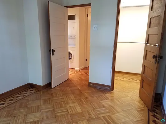 Rented by EXR | media 14