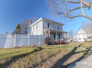1102 S Jefferson St, Hastings, MI