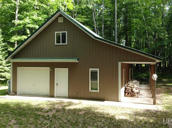 4789 Peterson Rd, Trout Creek, MI 49967