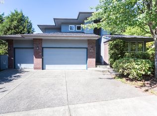9731 NW Bartholomew Dr, Portland, OR
