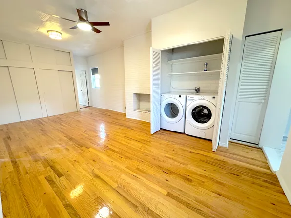 347 Graham Avenue image 1 of 9