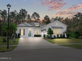522 Freshwater Dr, Saint Johns, FL 32259