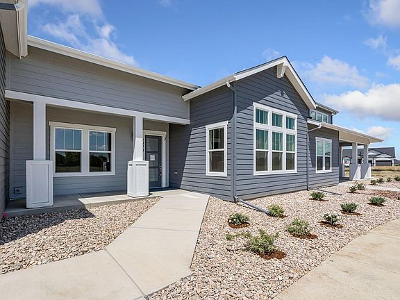 2nd image of 2978 Fleet Dr #2