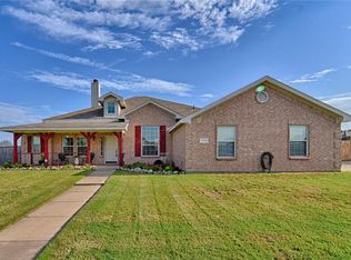 1721 Pine Dr, Midlothian, TX 76065