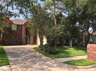 1215 Elmgrove Park Ln, Seabrook, TX 77586