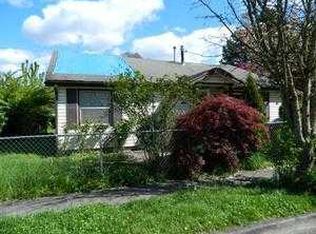 384 N 13th Ave, Cornelius, OR 97113