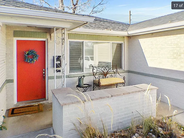 4985 Meade St — Photo 2