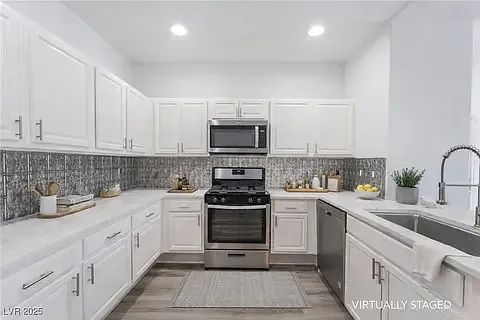 4437 Dover Straight St #104 — Photo 17