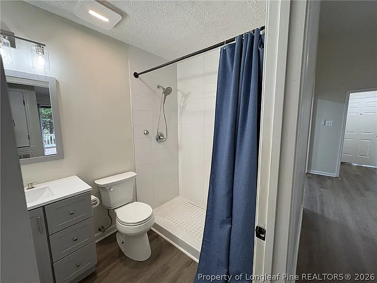 491 Oates Dr — Photo 10