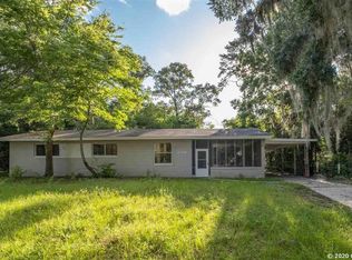 300 NW 34th Ter, Gainesville, FL 32607
