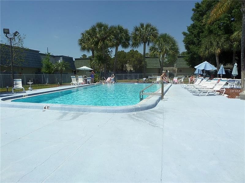 1st image of 1799 N Highland Ave #11