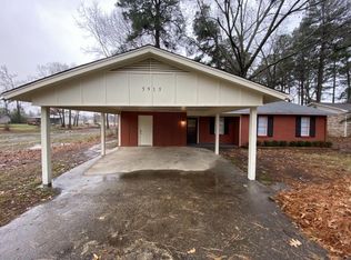 5915 Karen Dr, N Little Rock, AR 72118