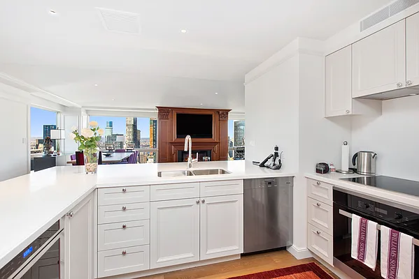 Sold by Keller Williams NYC | media 10