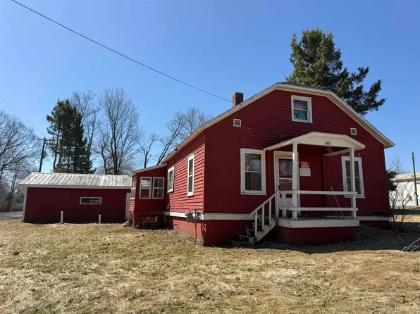 101 4th St, Crystal Falls, MI 49920